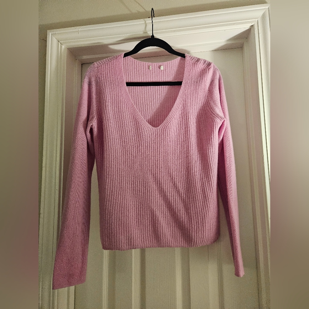 Pink Long Sleeve Sweater with Scoop Neck